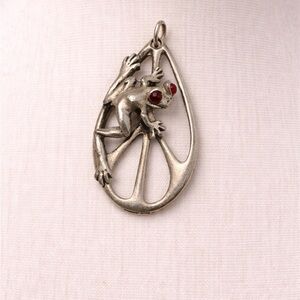 Frog peace pendant